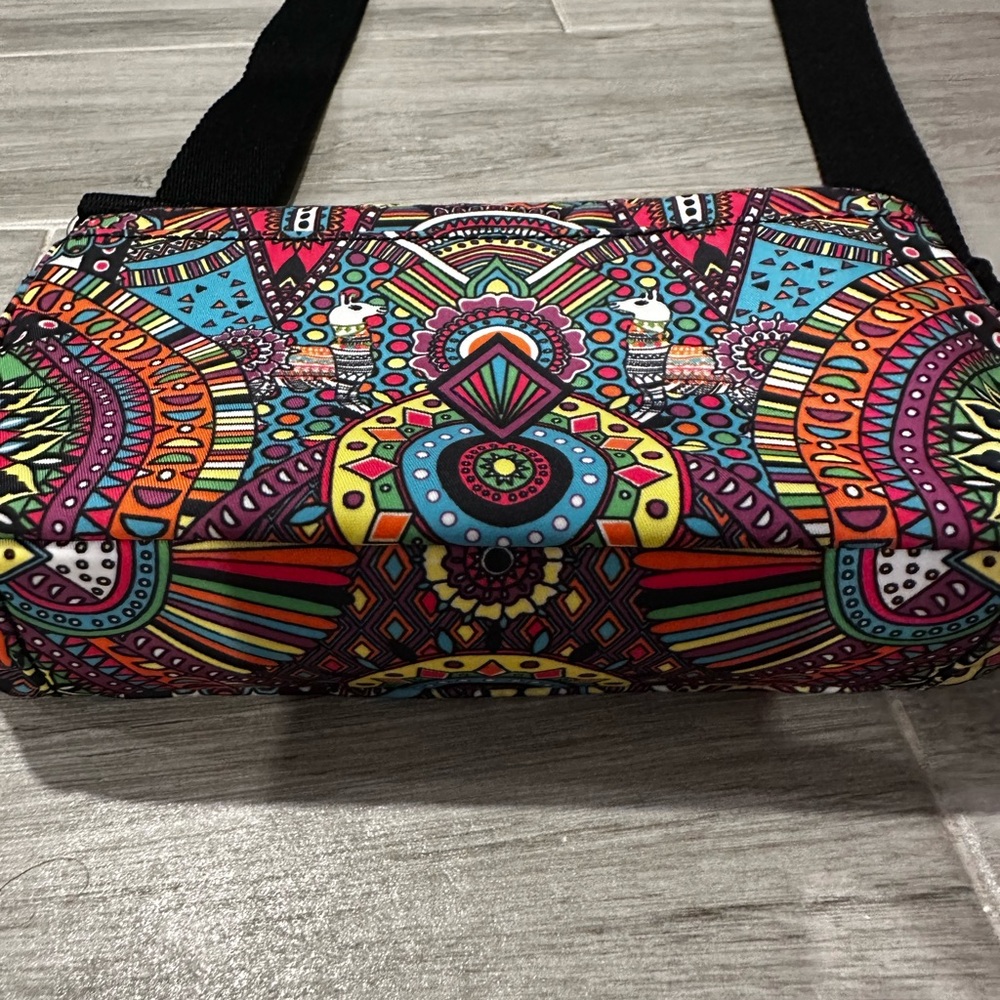 The Sak Sakroots Lodi Smartphone Crossbody Bag - Picture 6 of 8